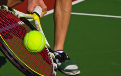 Ortesi e tennis: prevenzione dell’infortunio e ottimizzazione del gesto atletico